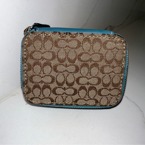 Coach Mini Triple Pill Case Khaki Signature C's With Blue Trim With Pill Bottles - Picture 2 of 15